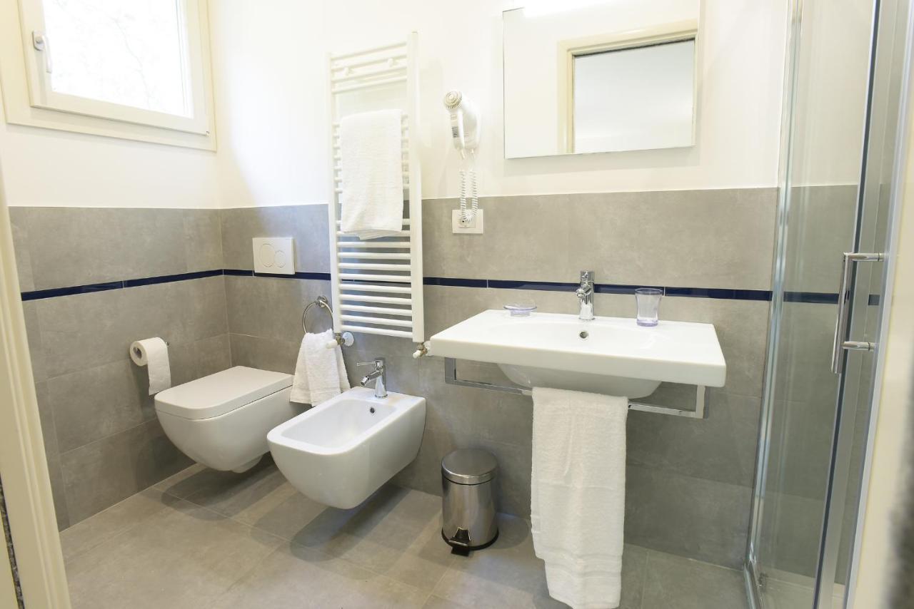 Rose Canine B&B Cesenatico Luaran gambar
