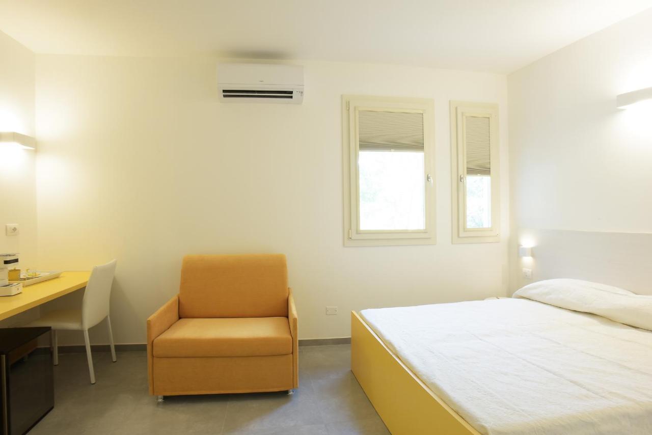 Rose Canine B&B Cesenatico Luaran gambar