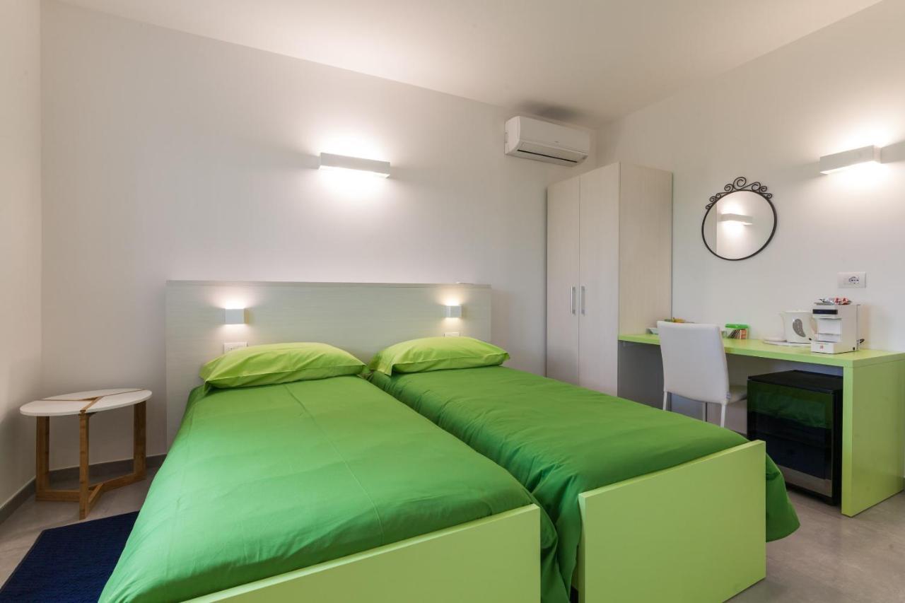 Rose Canine B&B Cesenatico Luaran gambar