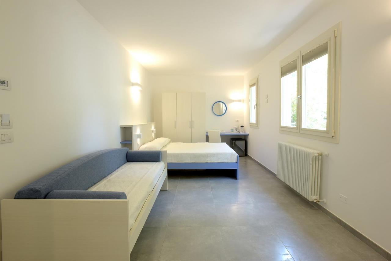 Rose Canine B&B Cesenatico Luaran gambar
